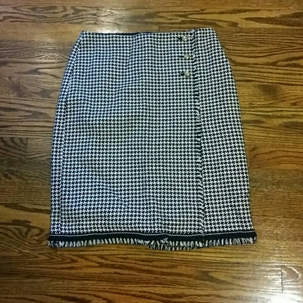 Talbot's Houndstooth Black White Skirt 8